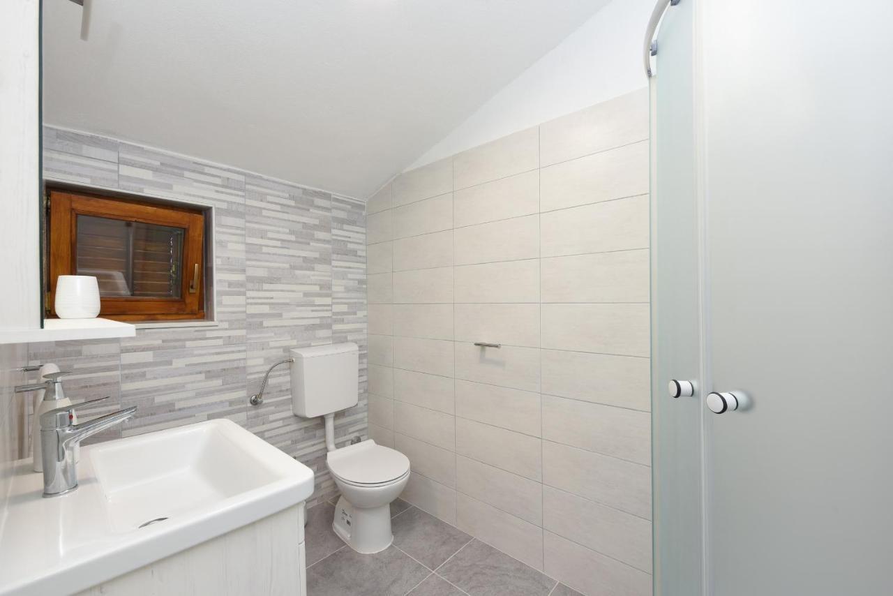 Apartman Magas With Private Pool Vinjerac Bagian luar foto