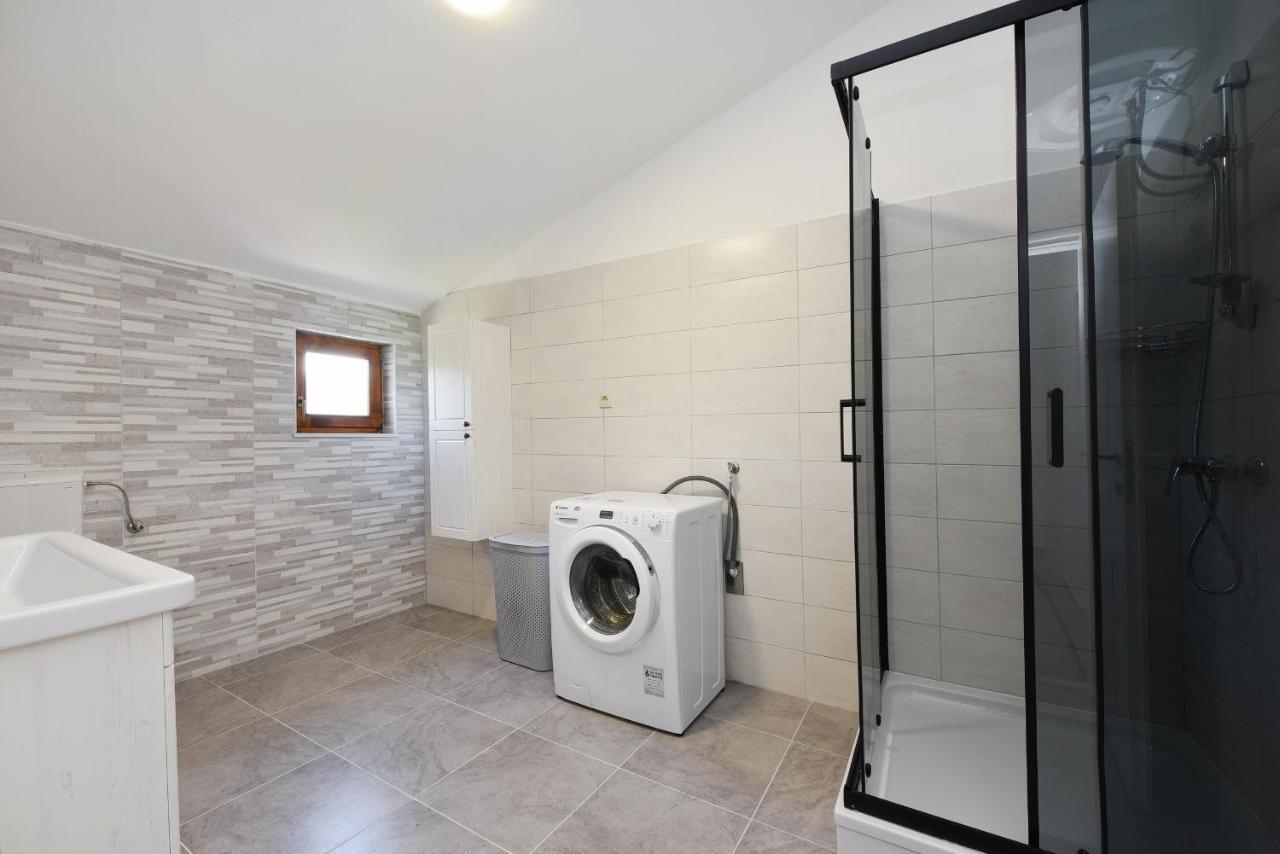 Apartman Magas With Private Pool Vinjerac Bagian luar foto